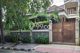 Siap Huni Rumah Mewah 5 Kamar di Tebet Dekat ke Mana Saja Siap Huni Rumah Mewah 5 Kamar di Tebet Dekat ke Mana Saja