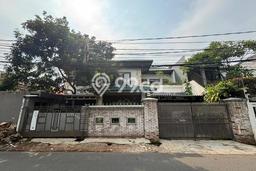For Sale Rumah Mewah Exclusive di Cilandak, Jakarta Selatan For Sale Rumah Mewah Exclusive di Cilandak, Jakarta Selatan