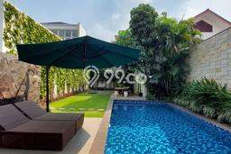 Rumah Elit Modern Tanpa Renovasi di Duren Tiga Jakarta Selatan Rumah Elit Modern Tanpa Renovasi di Duren Tiga Jakarta Selatan