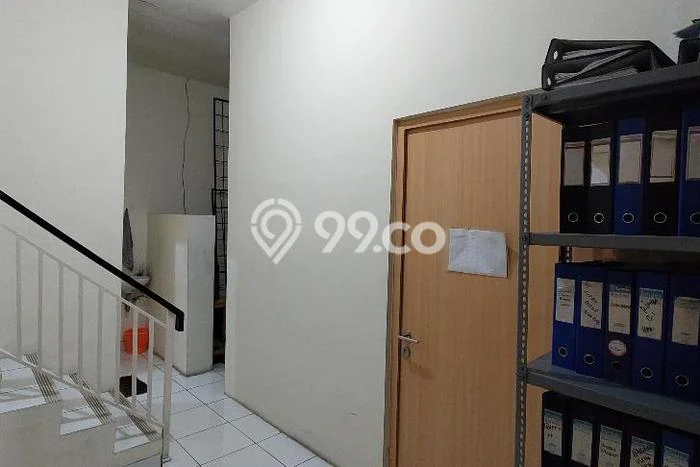 Ruko Dijual di Prime Area Jakarta Timur Luas 200m2 Ruko Dijual di Prime Area Jakarta Timur Luas 200m2