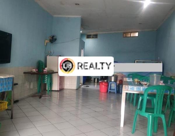 Area Ramai! Ruko Dijual di Semarang Timur untuk Bisnis Luas Bangunan 60m2 Area Ramai! Ruko Dijual di Semarang Timur untuk Bisnis Luas Bangunan 60m2