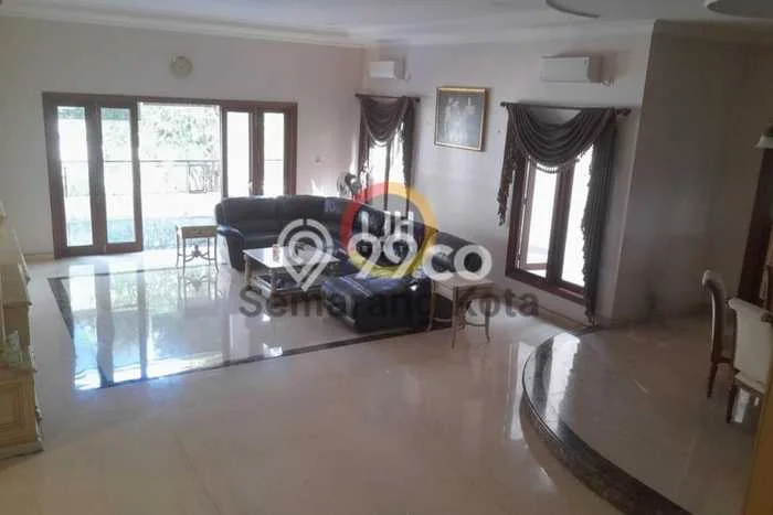Disewakan Rumah Konsep Minimalis di Gajah Mungkur Semarang dengan 5 Kamar Disewakan Rumah Konsep Minimalis di Gajah Mungkur Semarang dengan 5 Kamar