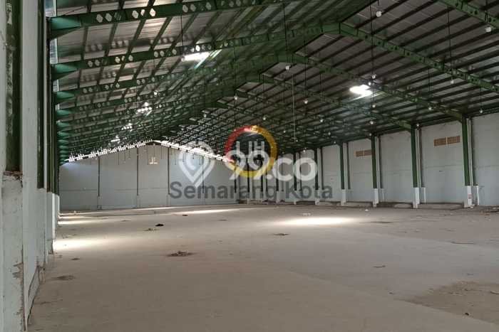 Gudang Paling Dicari LB 2800m2 Dijual di Ngaliyan Gudang Paling Dicari LB 2800m2 Dijual di Ngaliyan