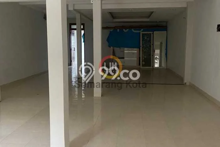 Untuk Dijual Ruko di Argomulyo Salatiga LT 133m2 / LB 370m2 Untuk Dijual Ruko di Argomulyo Salatiga LT 133m2 / LB 370m2