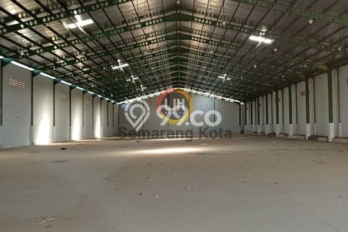 Gudang Paling Dicari LB 2800m2 Dijual di Ngaliyan Gudang Paling Dicari LB 2800m2 Dijual di Ngaliyan