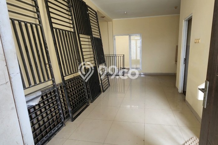 Rumah Modern Minimalis 5 KT Siap Huni di Cengkareng Rumah Modern Minimalis 5 KT Siap Huni di Cengkareng