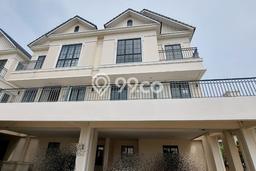 For Sale Rumah 4 Kamar Lokasi Ideal Bagus dan Strategis di Cikupa For Sale Rumah 4 Kamar Lokasi Ideal Bagus dan Strategis di Cikupa