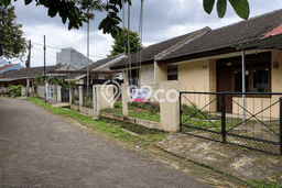 Dijual Hunian Mewah dengan Fasilitas Sekitar Lengkap di Serpong, Tangerang Selatan Dijual Hunian Mewah dengan Fasilitas Sekitar Lengkap di Serpong, Tangerang Selatan