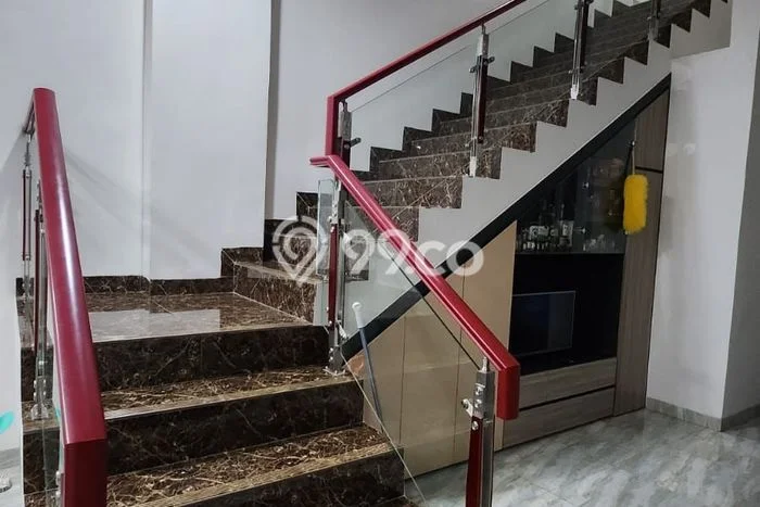 Jual Rumah Strategis Bagus Punya 4 KT di Panakkukang Makassar SHM Jual Rumah Strategis Bagus Punya 4 KT di Panakkukang Makassar SHM