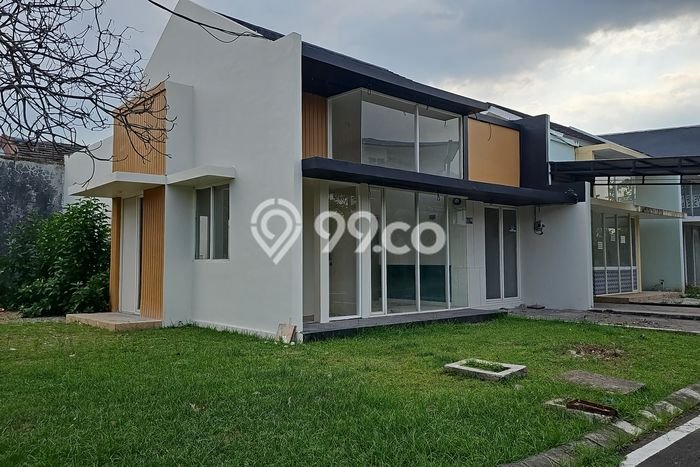 Rumah Modern Cantik 2 KT Siap Huni di Somba Opu Rumah Modern Cantik 2 KT Siap Huni di Somba Opu