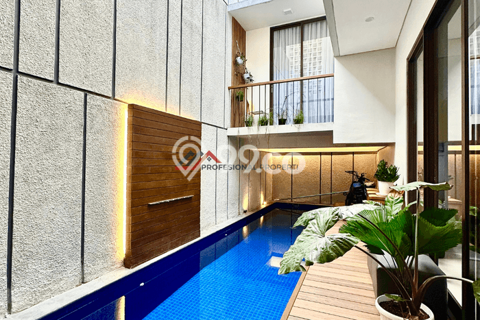 For Sale Rumah Elit Exclusive di Cilandak, Jakarta Selatan For Sale Rumah Elit Exclusive di Cilandak, Jakarta Selatan