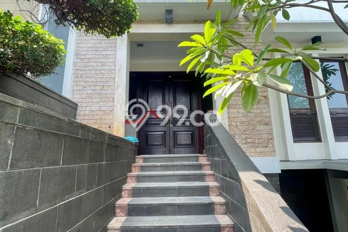 For Sale! Premium House LT 266m2 Desain Elegan di Cipete For Sale! Premium House LT 266m2 Desain Elegan di Cipete
