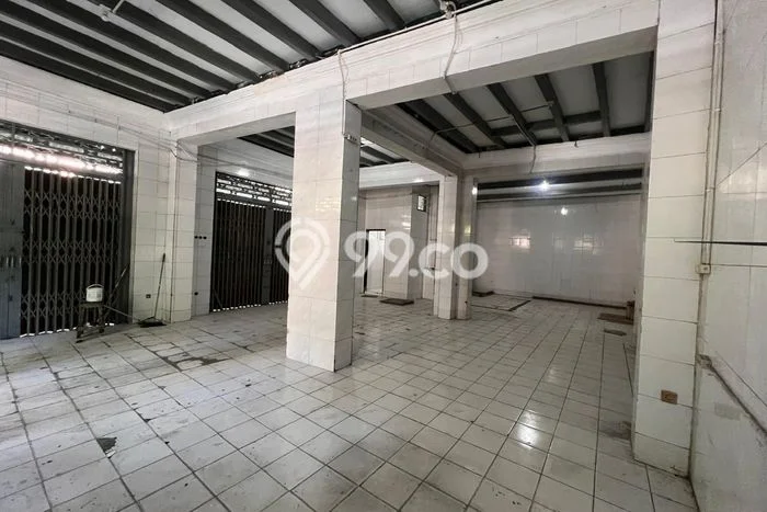 Unit Ruko Strategis di Krembangan, Surabaya Potensi Bisnis Besar Unit Ruko Strategis di Krembangan, Surabaya Potensi Bisnis Besar