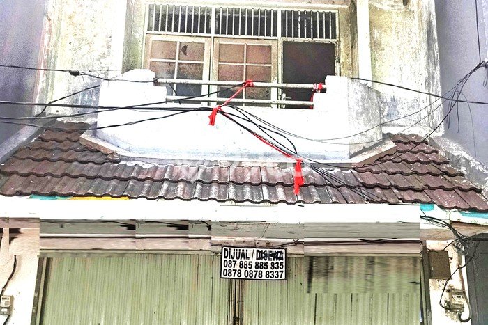 Ruko Dijual di Prime Area Jakarta Barat Luas 290m2 Ruko Dijual di Prime Area Jakarta Barat Luas 290m2