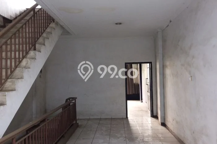 Disewakan Ruko di Pusat Kota Jakarta Barat Ramai Strategis Disewakan Ruko di Pusat Kota Jakarta Barat Ramai Strategis