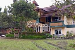 Vila Kawasan Cisarua, Area 3070m2m², Akses ke berbagai keperluan Vila Kawasan Cisarua, Area 3070m2m², Akses ke berbagai keperluan