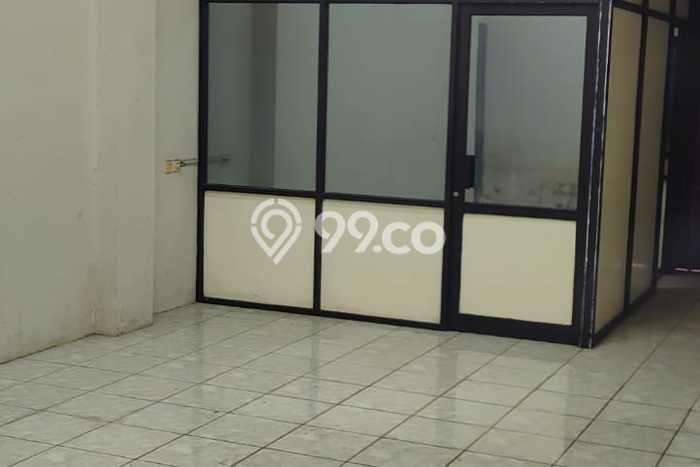 Ruko Bagus Dijual LB 729m2 Lokasi Strategis Jakarta Barat Area Cocok untuk Berbisnis Ruko Bagus Dijual LB 729m2 Lokasi Strategis Jakarta Barat Area Cocok untuk Berbisnis