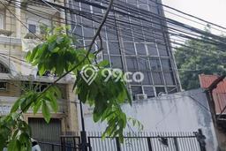 Ruko untuk Disewa di Pusat Jakarta Barat Luas Bangunan 240m2 Ruko untuk Disewa di Pusat Jakarta Barat Luas Bangunan 240m2