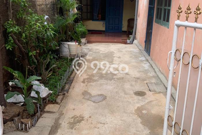 Tanah Dijual Lokasi Strategis di Jakarta Barat dengan Luas 271m2 Tanah Dijual Lokasi Strategis di Jakarta Barat dengan Luas 271m2