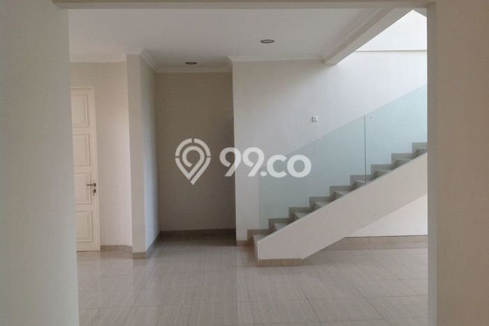 Ready to Use! Luxury House LT 780m2 Desain Modern di Sunter Ready to Use! Luxury House LT 780m2 Desain Modern di Sunter