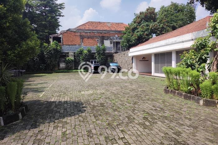 Tanah di Kebayoran Lama, Jakarta Selatan Luas 1580m2 Dijual Segera Tanah di Kebayoran Lama, Jakarta Selatan Luas 1580m2 Dijual Segera