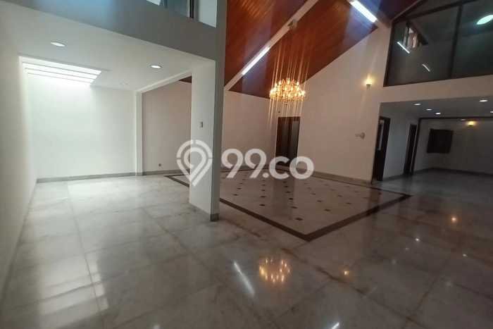 Sewa Rumah Murah di Blok M Jakarta Selatan dengan 4 Kamar Tidur Sewa Rumah Murah di Blok M Jakarta Selatan dengan 4 Kamar Tidur