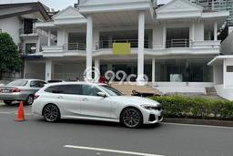 Ruko di Kemang, Luas 1000m², Lokasi Komersial, For Rent Ruko di Kemang, Luas 1000m², Lokasi Komersial, For Rent