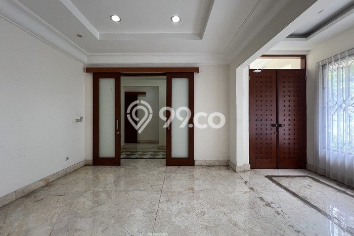 Disewakan Rumah Nyaman LT 1084m2 / LB 650m2 di Antasari, Jakarta Selatan Disewakan Rumah Nyaman LT 1084m2 / LB 650m2 di Antasari, Jakarta Selatan