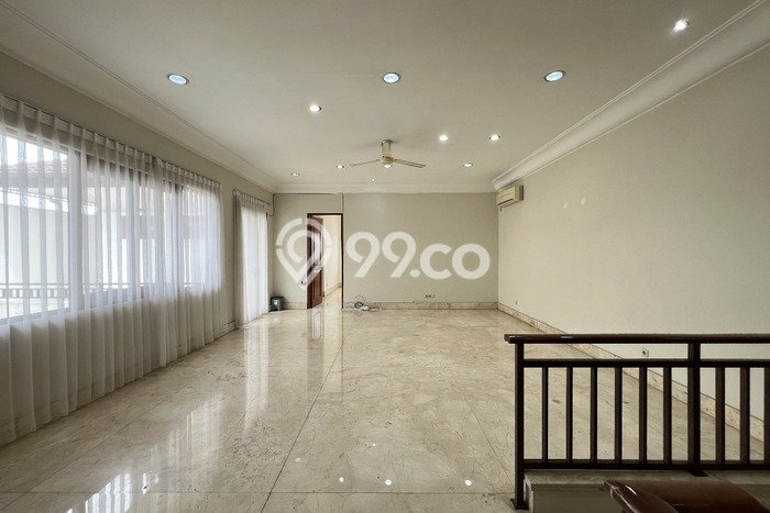 Disewakan Rumah Nyaman LT 1084m2 / LB 650m2 di Antasari, Jakarta Selatan Disewakan Rumah Nyaman LT 1084m2 / LB 650m2 di Antasari, Jakarta Selatan