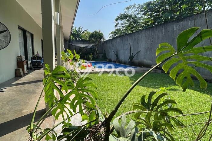 For Sale Rumah Mewah Exclusive di Pondok Aren, Tangerang Selatan For Sale Rumah Mewah Exclusive di Pondok Aren, Tangerang Selatan