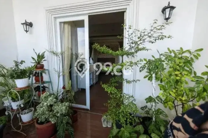 Lokasi terbaik! Rumah siap huni disewakan di Cinere LB 750m2 Lokasi terbaik! Rumah siap huni disewakan di Cinere LB 750m2