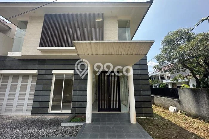 Rumah Disewakan Jakarta Selatan LT 261m2 LB 285m2 Kawasan Cipete Rumah Disewakan Jakarta Selatan LT 261m2 LB 285m2 Kawasan Cipete
