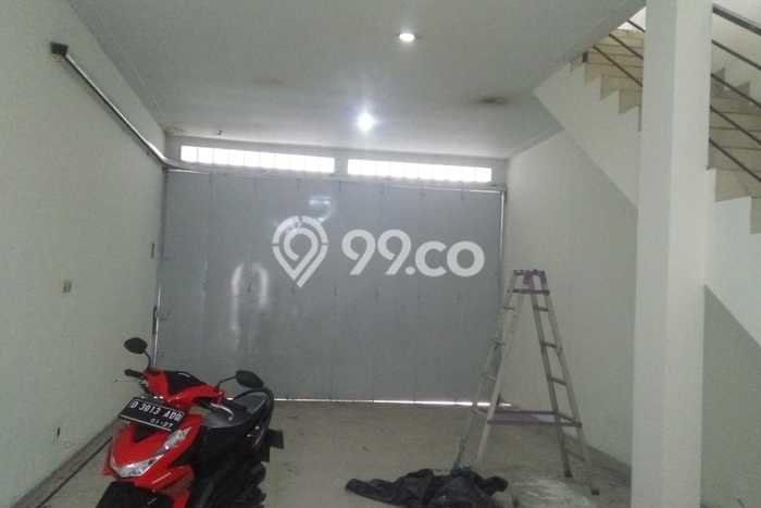 Disewakan Ruko komersial di Padalarang luas bangunan 150m2 Disewakan Ruko komersial di Padalarang luas bangunan 150m2