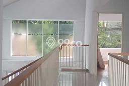 Hunian Mewah LB 266m2 Siap Pakai Desain Elegan di Setiabudi, Bandung Hunian Mewah LB 266m2 Siap Pakai Desain Elegan di Setiabudi, Bandung