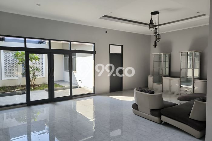 Rumah Luxury Modern Tanpa Renovasi di Cimahi Bandung Rumah Luxury Modern Tanpa Renovasi di Cimahi Bandung