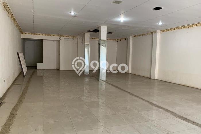 Ruko Bagus Dijual LB 310m2 Lokasi Strategis Bandung Area Cocok untuk Bisnis Ruko Bagus Dijual LB 310m2 Lokasi Strategis Bandung Area Cocok untuk Bisnis