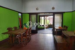 Komersial Bagus Dijual LB 303m2 Lokasi Strategis Bandung Area Cocok untuk Berbisnis Komersial Bagus Dijual LB 303m2 Lokasi Strategis Bandung Area Cocok untuk Berbisnis