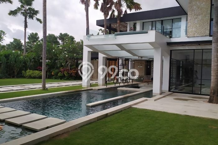 Jual Rumah Luas Elegan Dengan View Cantik di Pererenan, Badung Jual Rumah Luas Elegan Dengan View Cantik di Pererenan, Badung