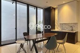 Rumah Luxury Modern Siap Huni di Lebak Bulus Jakarta Selatan Rumah Luxury Modern Siap Huni di Lebak Bulus Jakarta Selatan