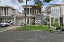 FEATURED! Rumah di Alam Sutera, 4 KT, Lokasi Strategis, Luas 300m² Bangunan 247m² FEATURED! Rumah di Alam Sutera, 4 KT, Lokasi Strategis, Luas 300m² Bangunan 247m²