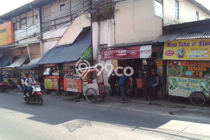 Komersial Dijual di Arcamanik Bandung dengan Luas Bangunan 300m2 Komersial Dijual di Arcamanik Bandung dengan Luas Bangunan 300m2
