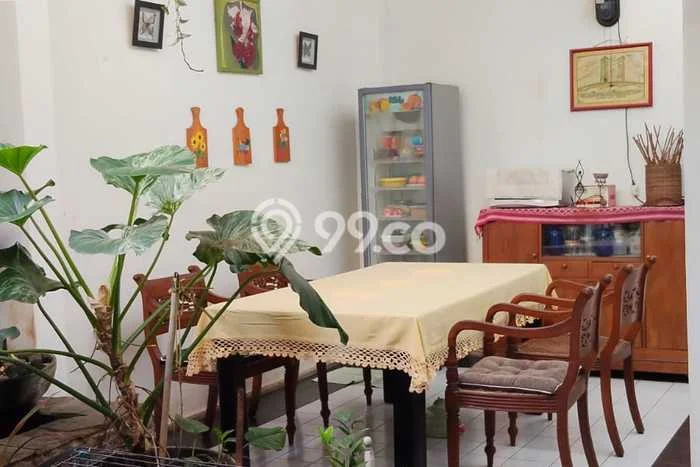 Rumah Elit LB 150m2 Siap Pakai Desain Elegan di Bintaro, Jakarta Selatan Rumah Elit LB 150m2 Siap Pakai Desain Elegan di Bintaro, Jakarta Selatan