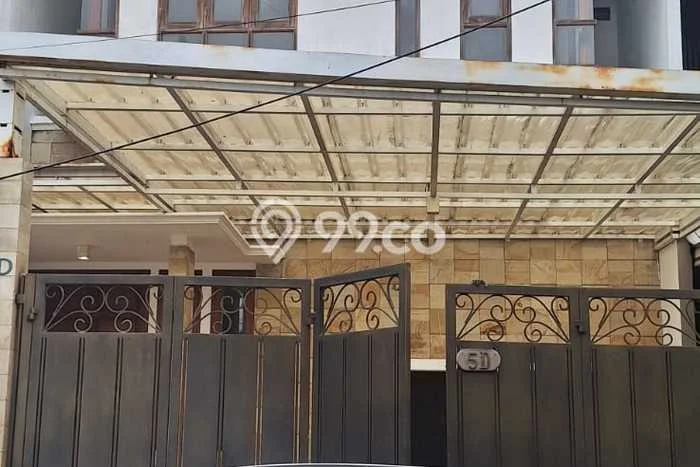 Dijual Rumah Premium dengan Fasilitas Sekitar Komplit di Cilandak, Jakarta Selatan Dijual Rumah Premium dengan Fasilitas Sekitar Komplit di Cilandak, Jakarta Selatan