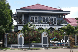 Hunian Mewah Dijual LT 388m2 di BSD, Tangerang Selatan Hunian Mewah Dijual LT 388m2 di BSD, Tangerang Selatan