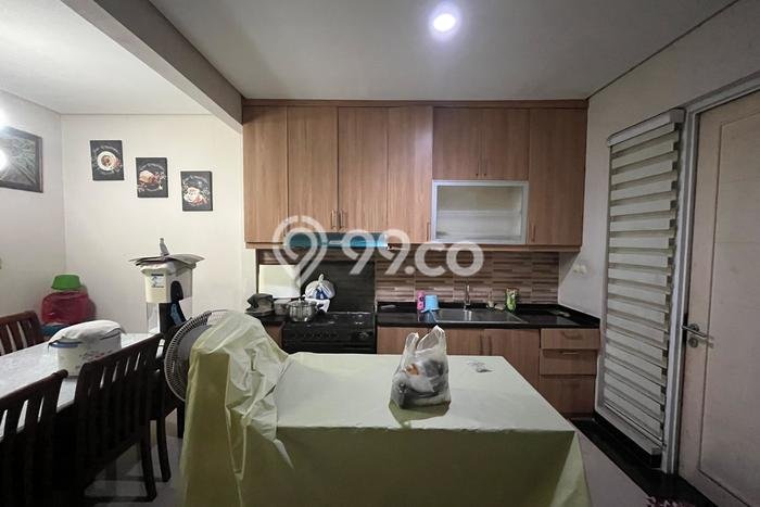Dijual Rumah 3 Kamar Lokasi Ideal Bagus dan Strategis di Serpong Dijual Rumah 3 Kamar Lokasi Ideal Bagus dan Strategis di Serpong