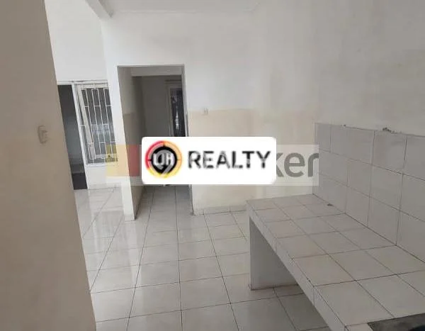 Disewakan! Rumah 2 Kamar Tidur &
1 Kamar Mandi di Jatiwarna, Bekasi Disewakan! Rumah 2 Kamar Tidur &
1 Kamar Mandi di Jatiwarna, Bekasi