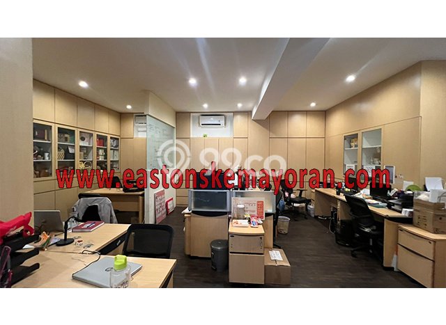 AREA PREMIUM! Ruko Kawasan Penjaringan, Luas 548m², Kawasan Bisnis AREA PREMIUM! Ruko Kawasan Penjaringan, Luas 548m², Kawasan Bisnis