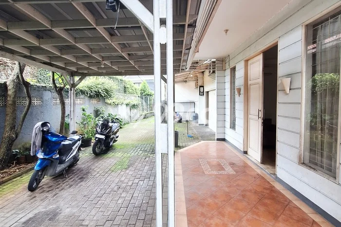 Jarang Ada! Rumah Sewa 4 Kamar Nyaman Siap Huni Cipete Jarang Ada! Rumah Sewa 4 Kamar Nyaman Siap Huni Cipete