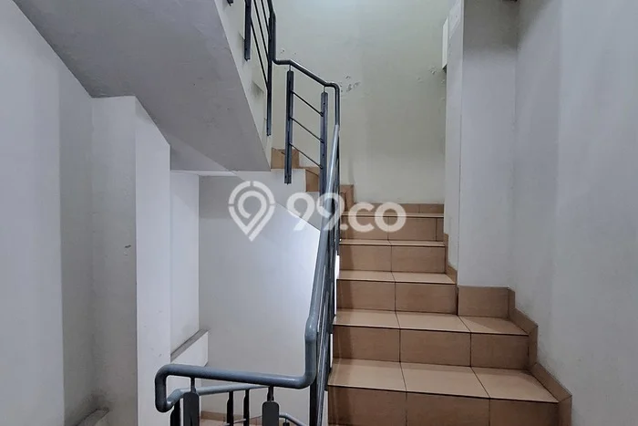 Cocok Untuk Investasi! Dijual Kost di Gajah Mada 30 Kamar Cocok Untuk Investasi! Dijual Kost di Gajah Mada 30 Kamar