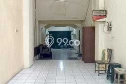 Ruko Dijual di Jakarta Barat LT 82m2 & LB 476m2 Lokasi Terbaik! Ruko Dijual di Jakarta Barat LT 82m2 & LB 476m2 Lokasi Terbaik!